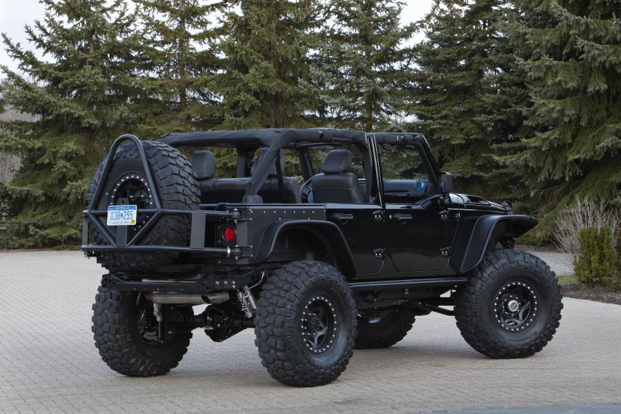  Jeep Wrangler Apache Concept 2012 года  (фото 17 из 30)